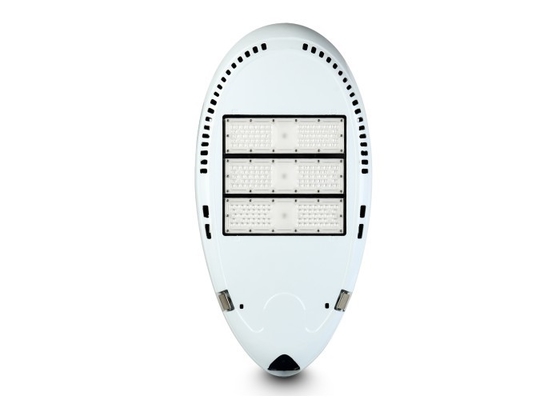 IP65屋外150W高い発電は街灯を火花のPCレンズ ポーランド人導きませんでした